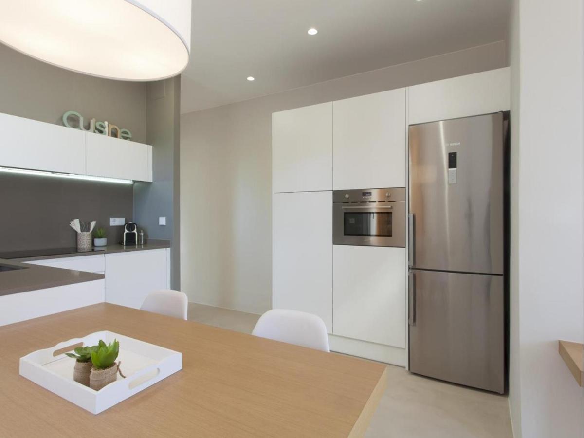 Sunny Playa Apartment Барселона Экстерьер фото