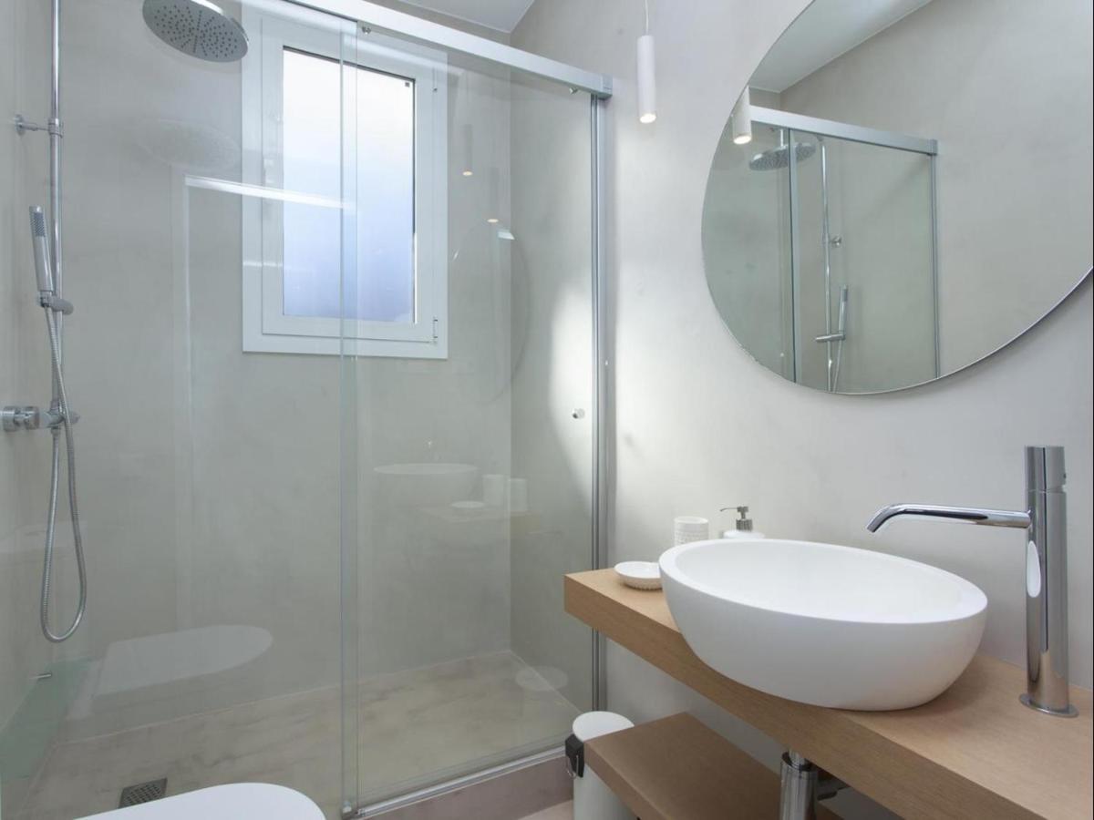 Sunny Playa Apartment Барселона Экстерьер фото